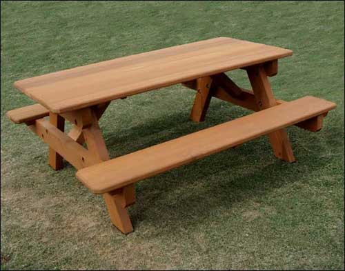 desain interior meja luar ruangan